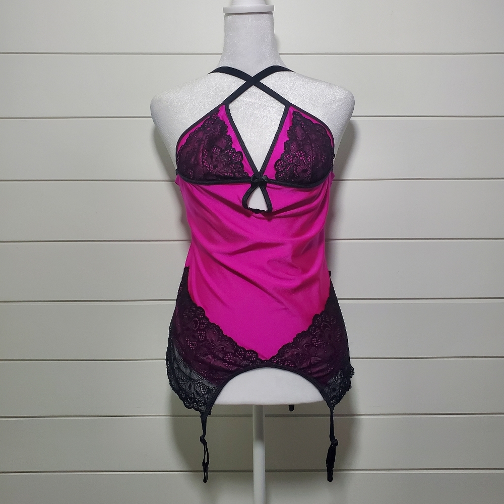 The Collection Escante Womens‎ Black and
Pink Lace Up Corset Size L